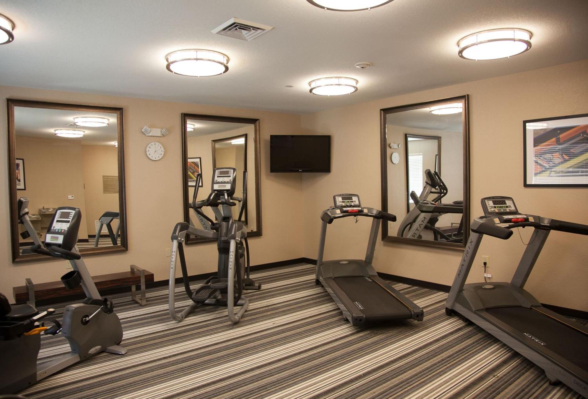 Candlewood Suites Alexandria By Ihg Екстериор снимка